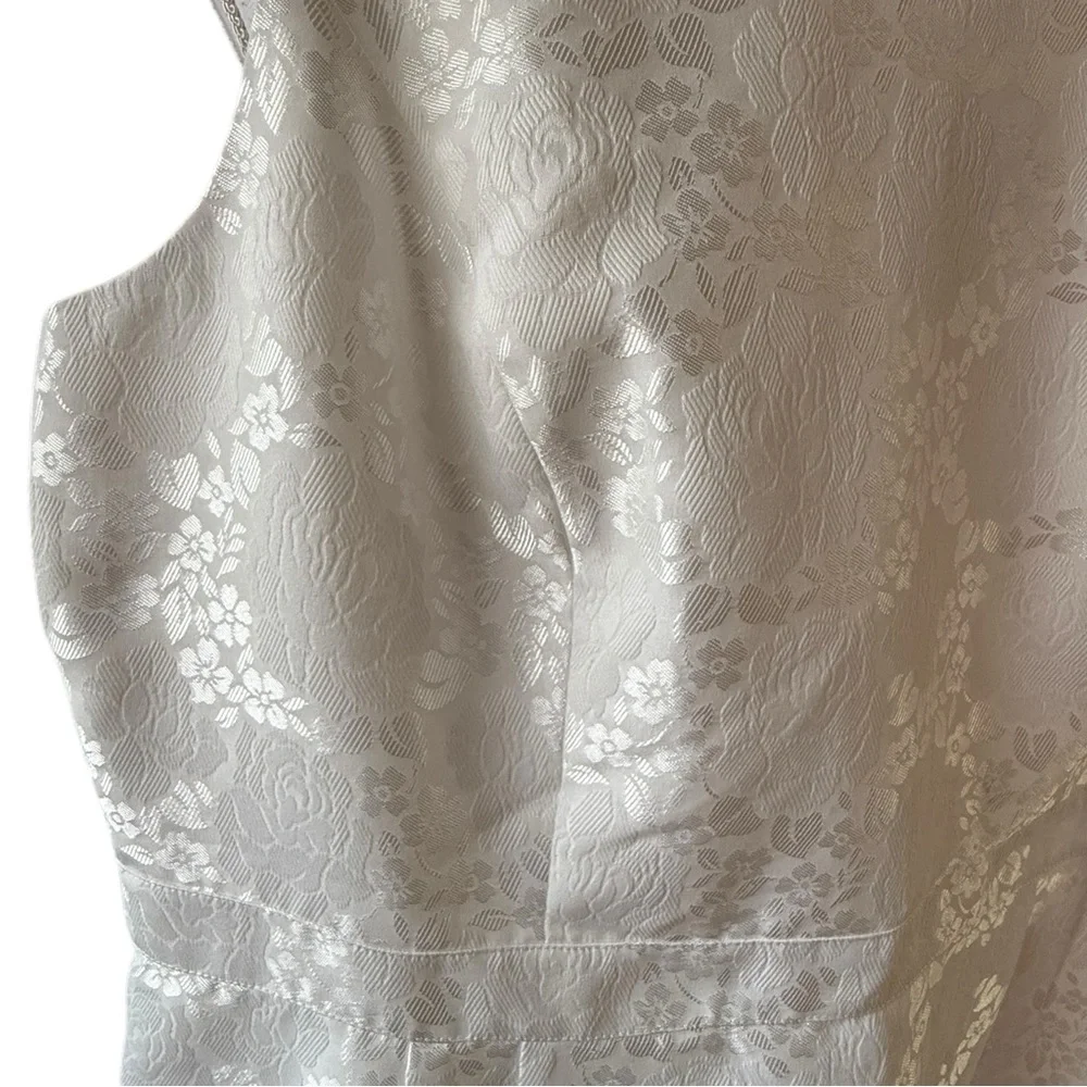 John Meyer Collection  Plus Size Jacquard Floral Textured White Formal Dress - Picture 12 of 15